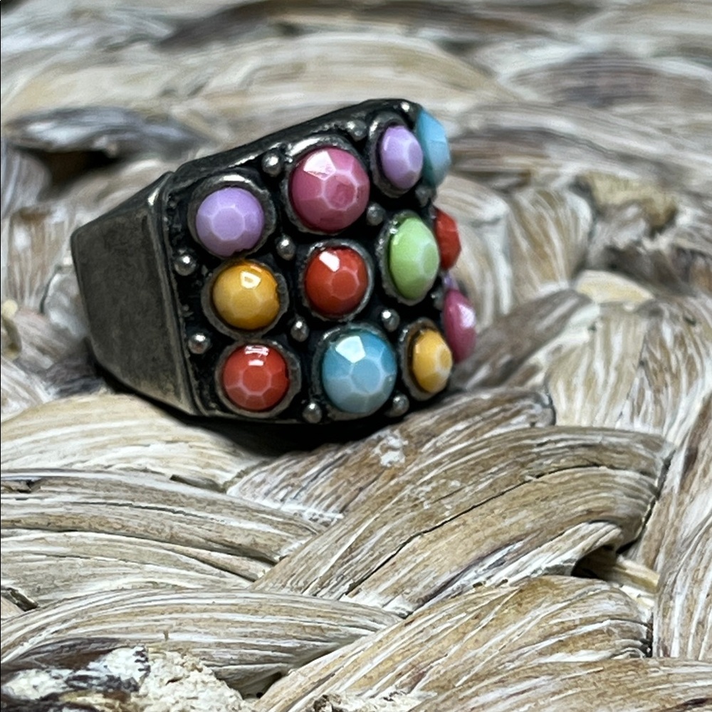 Multi-Colored Glass Beads‎ Stretch Women's Ring